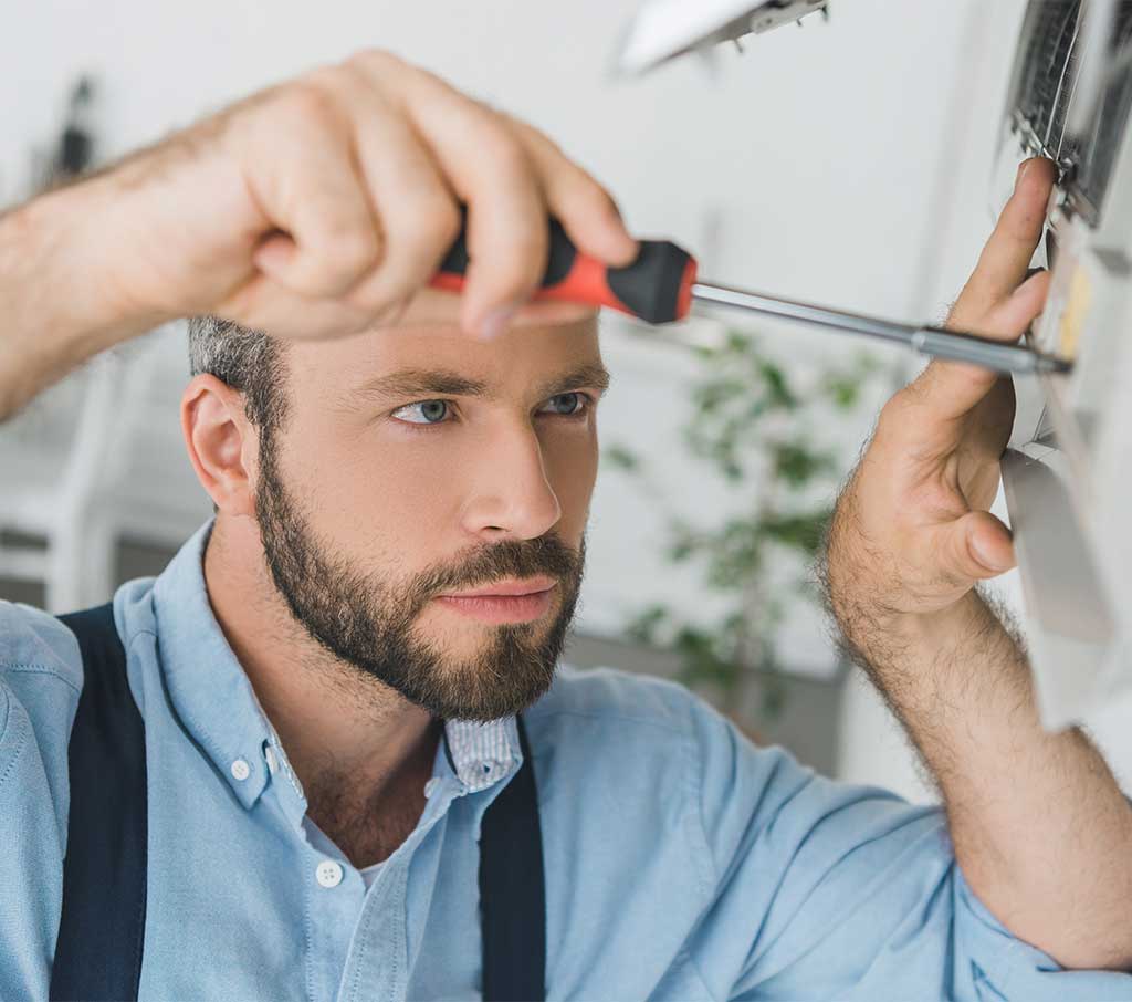 Ductless-HVAC-maintenance