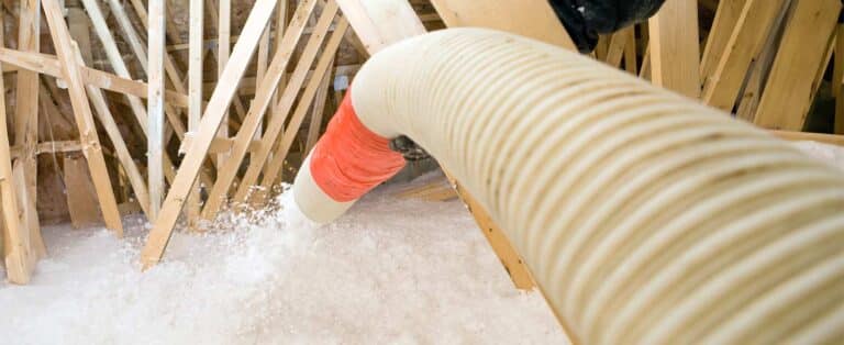 spray-foam-attic-insulation